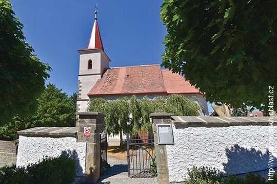 Kostel Nejsvětější Trojice stával v Pouchobradech